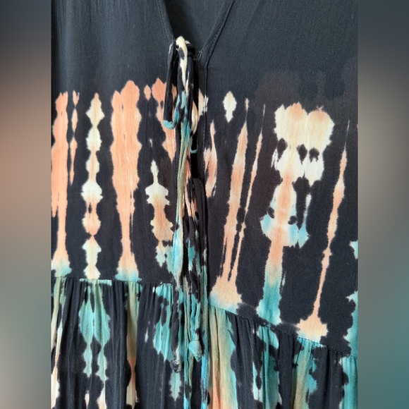 Young Fabulous & Broke boho tie dye caftan - Picture 8 of 13